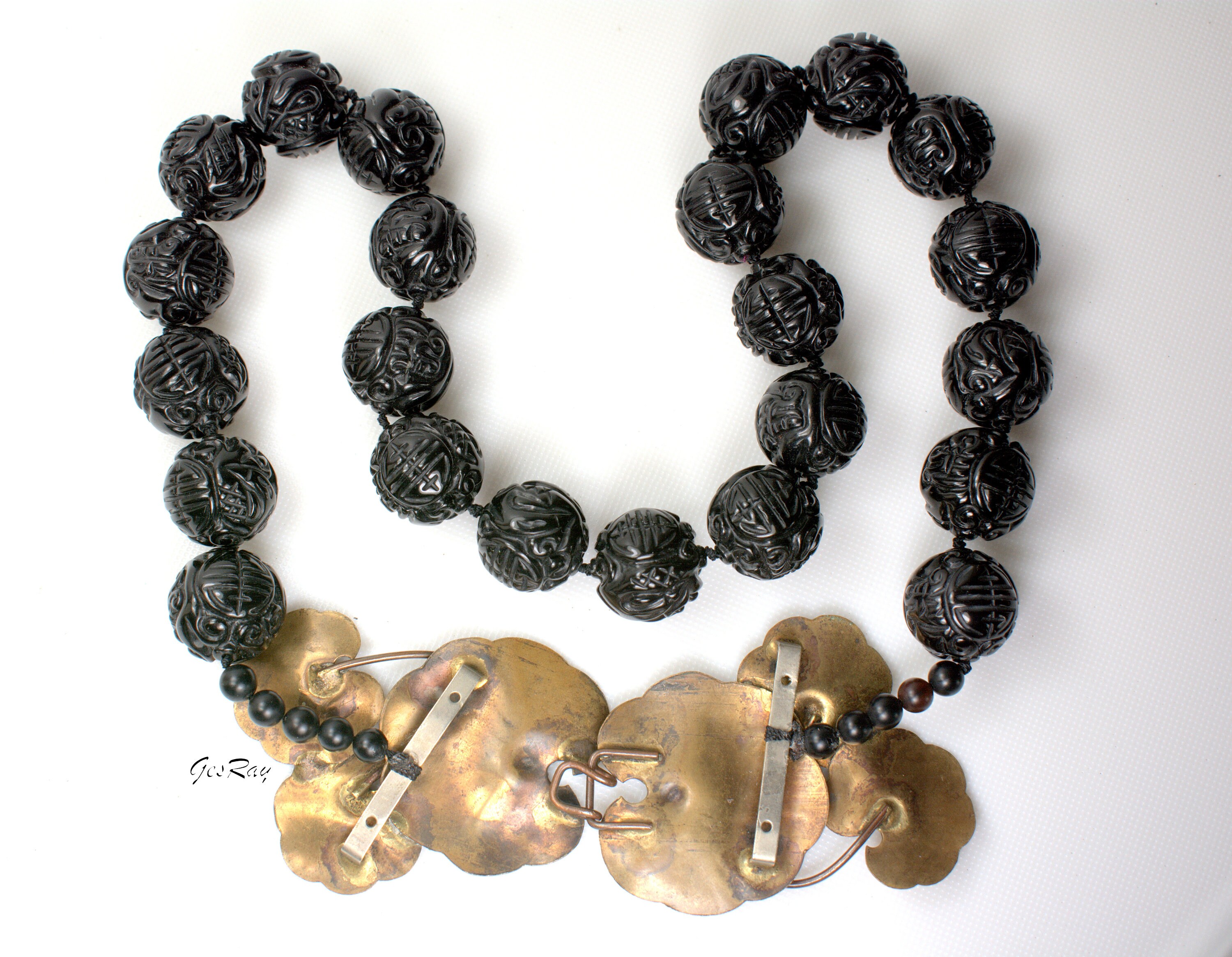 ガンダム　アティース　NAJA NATIVE BEADS NECKLACE NATIVE BEADS NECKLACE / WH の販売【CHARCOAL*GREEN】公式
