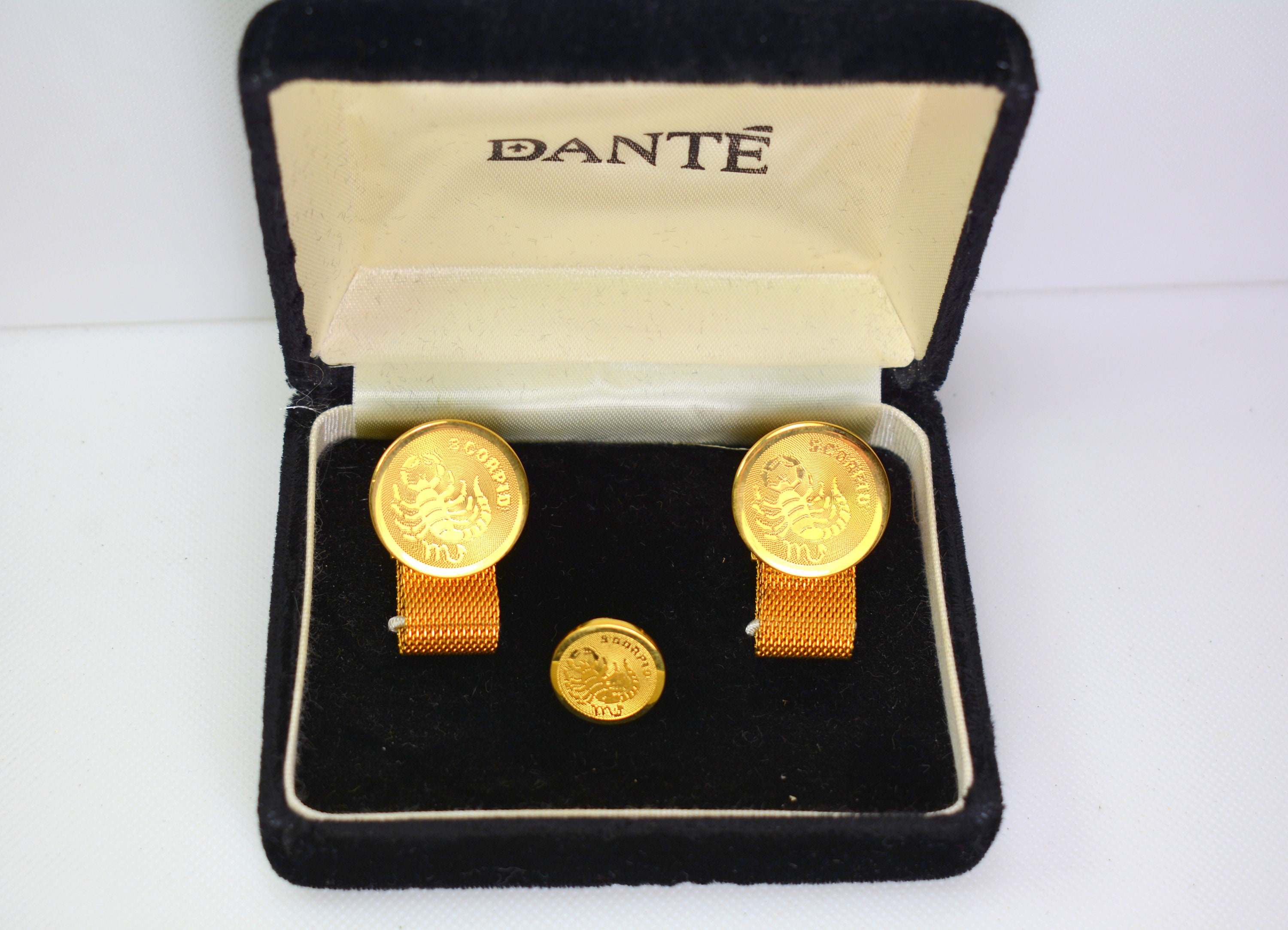 ヴィンテージ ダンテ カフスボタン タイタック セット：ゴールド 蠍座