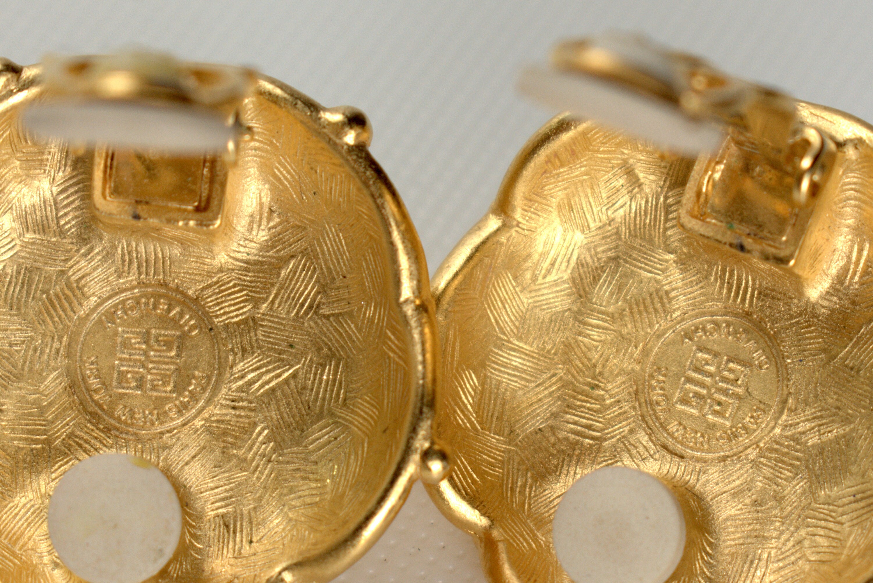 【出会えた一点物】Givenchy スクエアクリップオンイヤリング il_fullxfull.5241203242_4dlw.jpg