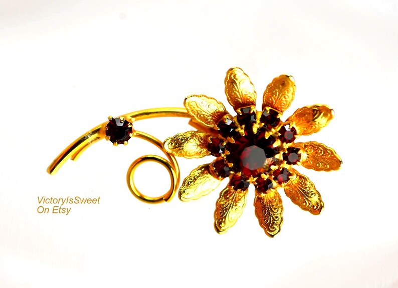 Brooch Pin Gold Plated Flower Floral Ruby Red Rhinestones