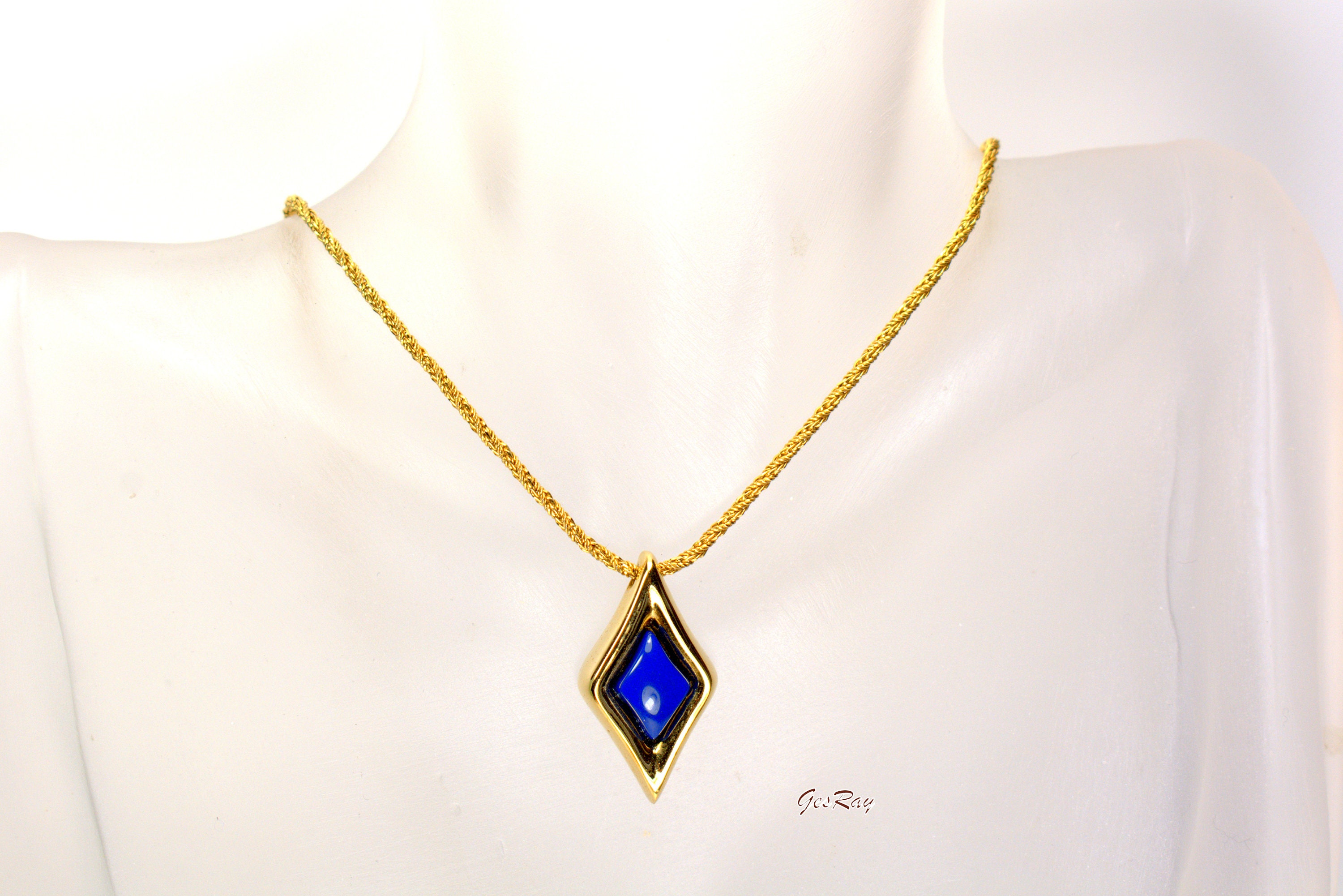 ヘンケル＆グロッセ ゴールドペンダントネックレス サイン入り - Etsy 日本