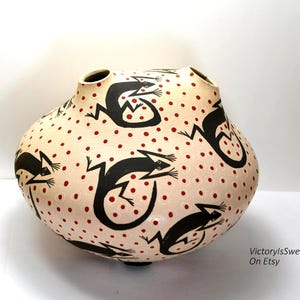 Nata Ortez Pottery by Jose Villa Vase Lizards