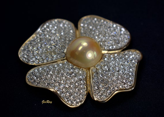 Pave Crystal Blooming Flower Brooch Pin Faux Pear… - image 1