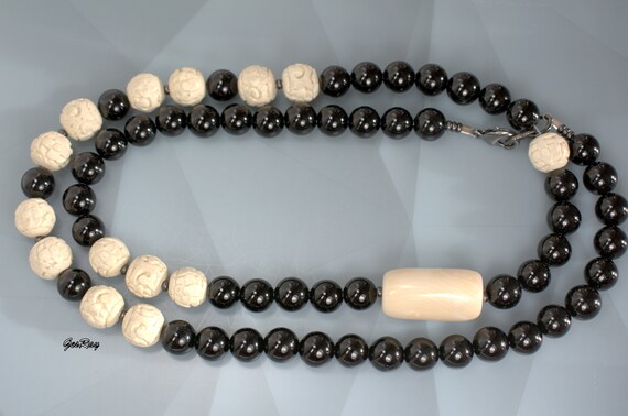 Vintage Chinese Onyx & Carved Bead Necklace Beaded - image 5
