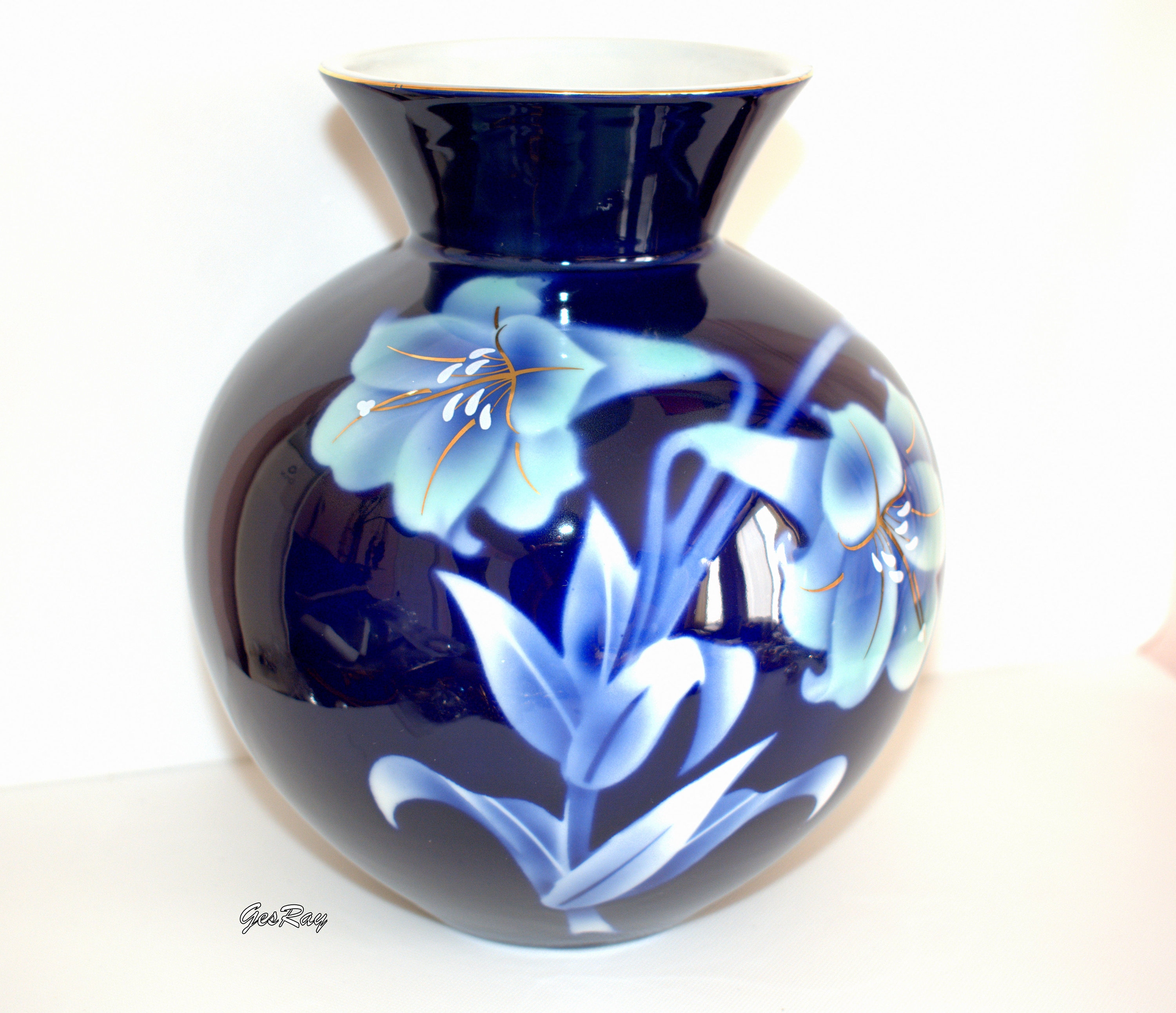Japanese Porcelain Vase / Floral / Cobalt Blue White Gold Jar Jug