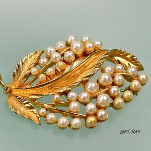 Lisner Flower Pin Brooch Gold Pearls image 2