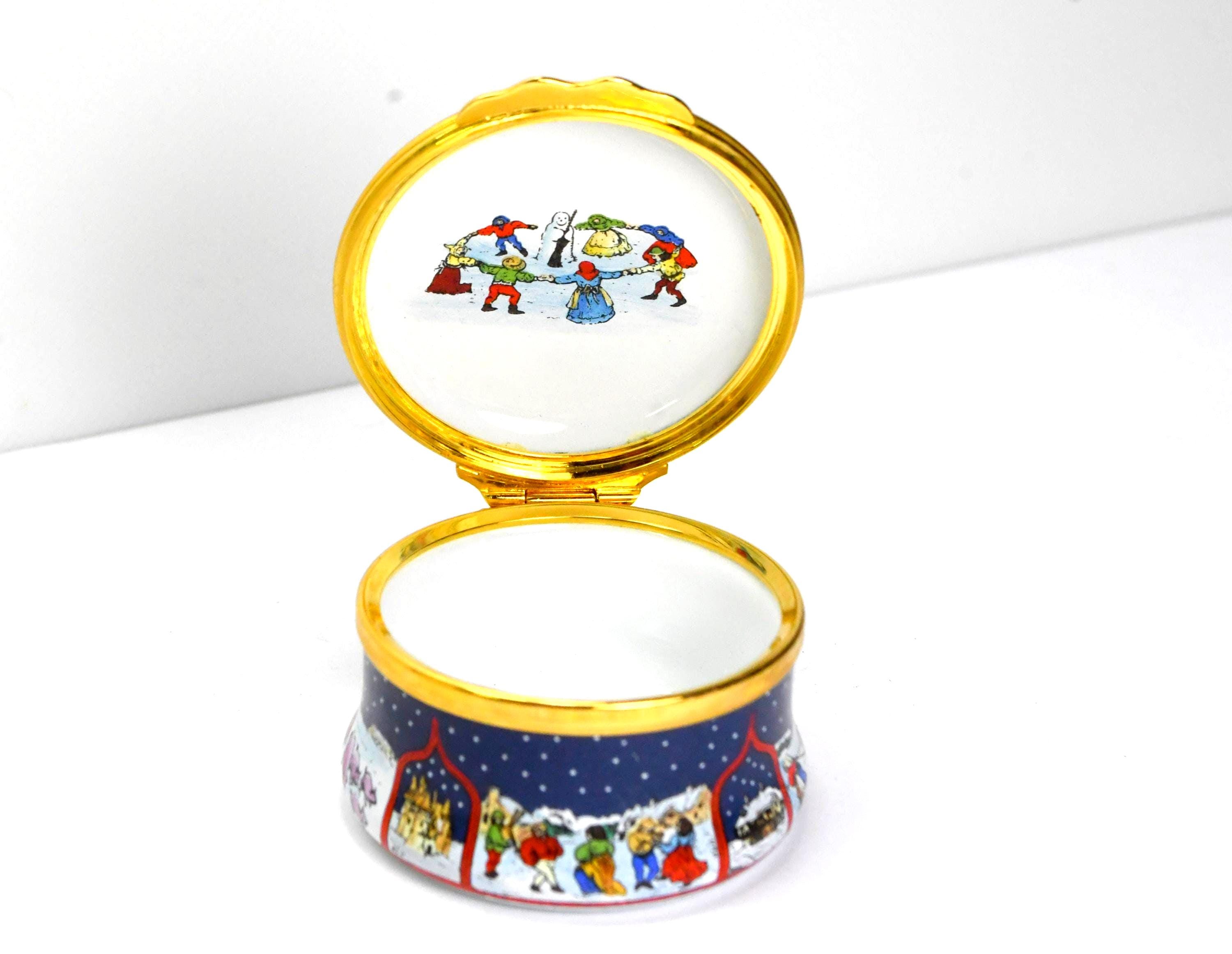 HALCYON DAYS ハルシオンデイズ エナメル ピルボックス 1993 ハルシオンデイズ エナメル ピルボックス：手描きのクリスマス小物