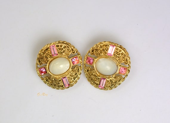 Victorian 1928 Jewelry Company Earrings Gold Tone… - image 4