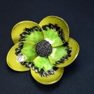 Ruse Haylland Paris Resin Flower Brooch Pin Poppy Vintage Signed
