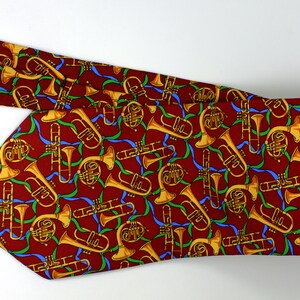alynn tie