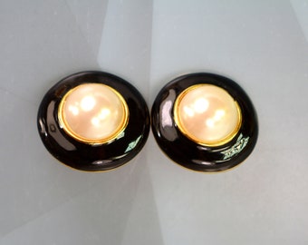 Pendientes llamativos de esmalte negro con perlas doradas, diseño vintage