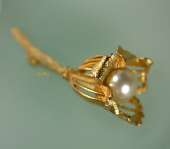 3D Flower Pin Brooch Signed BSK Gold Pearl - image 2