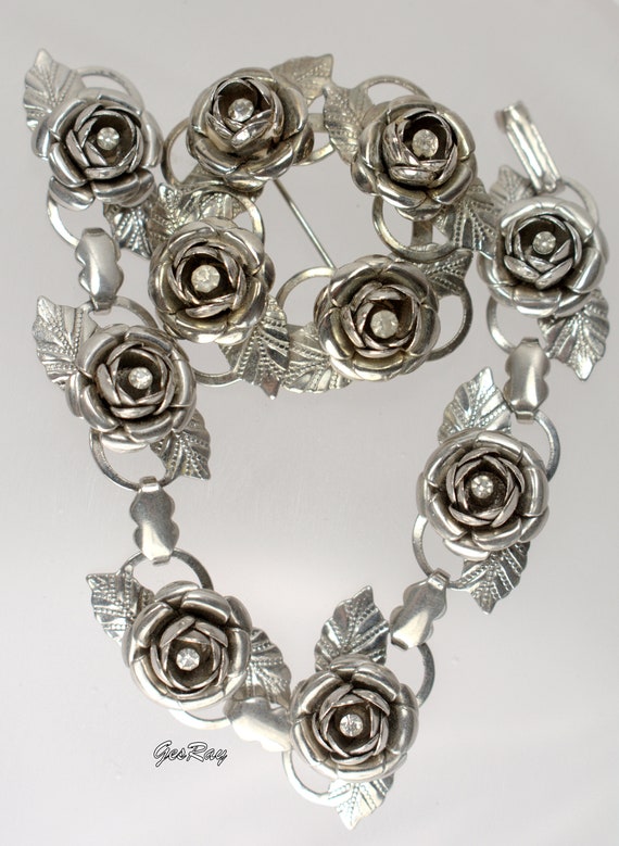 Statement Vintage Demi Parure Flower Link Bracele… - image 6