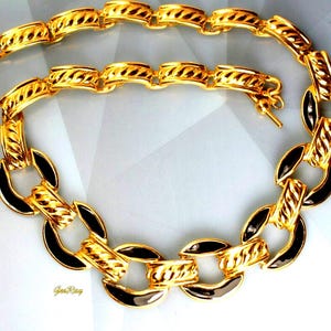 Vintage Anne Klein Black & Gold Link Necklace: Chunky Toggle Collar