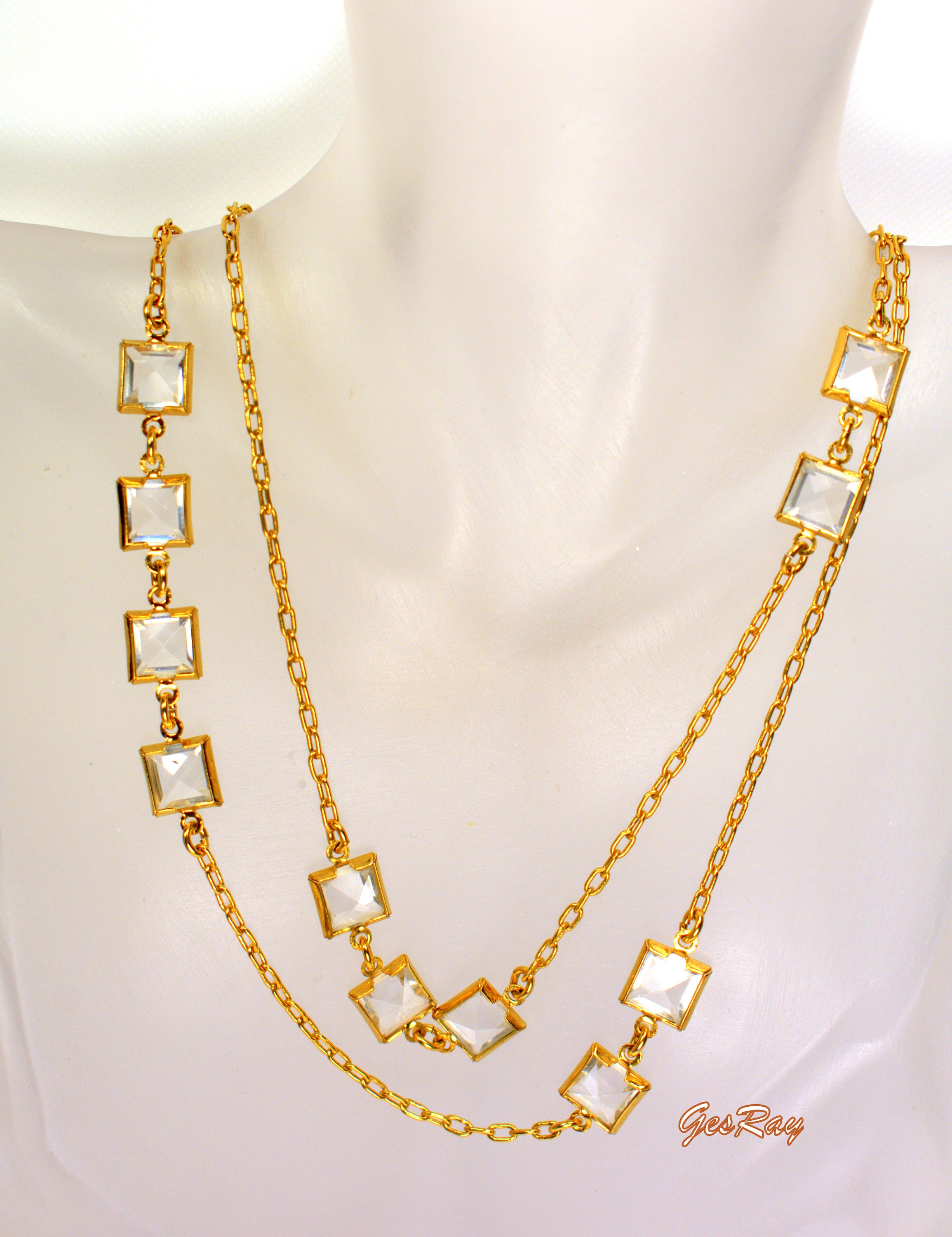 Statement Gold Tone Bezel Set Necklace 