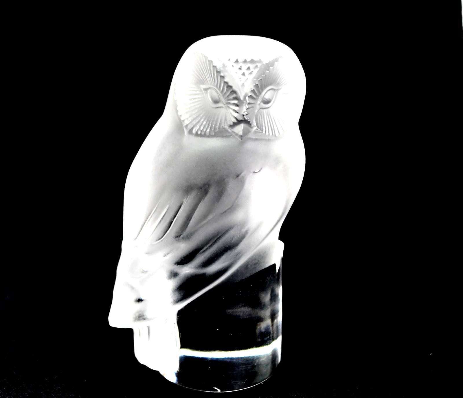 LALIQUE ラリック　フクロウ　置物　クリスタル　フロステッド LALIQUE ラリック フクロウ 置物 クリスタル フロステッド 1000円