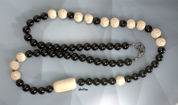 Vintage Chinese Onyx & Carved Bead Necklace Beaded - image 6