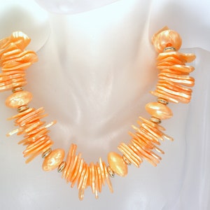 Early Plastic Peach Moonglow Lucite Beaded Necklace 1950&#39;s Jewelry