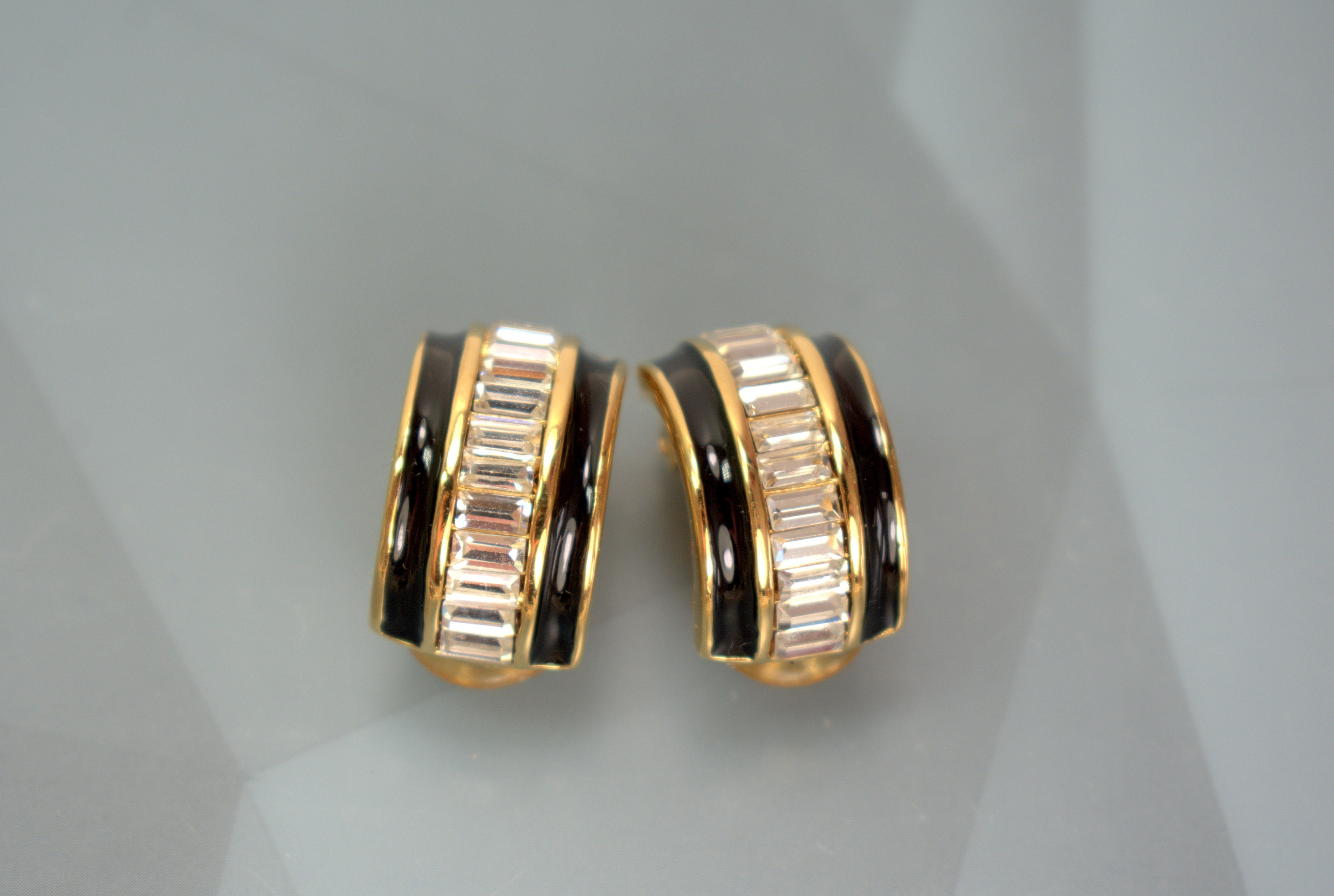 St john shop earrings
