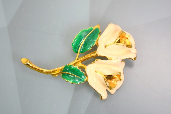 Flower Vintage Brooch Enamel Floral Pin