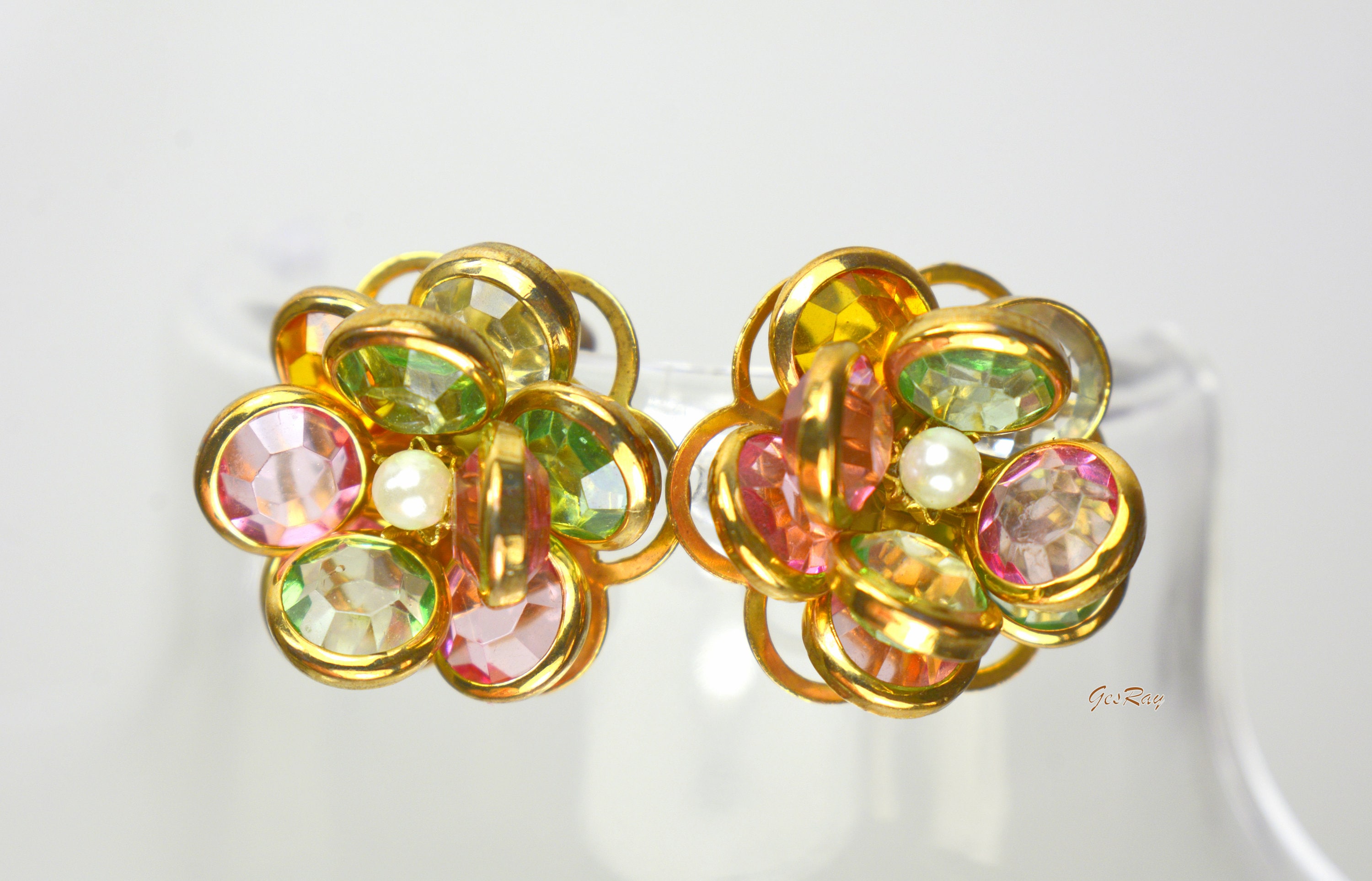 Vintage Swarovski Stud Earrings Bezel Set Crystal Cluster Vintage Swarovski Stud Earrings Bezel Set Crystal Cluster