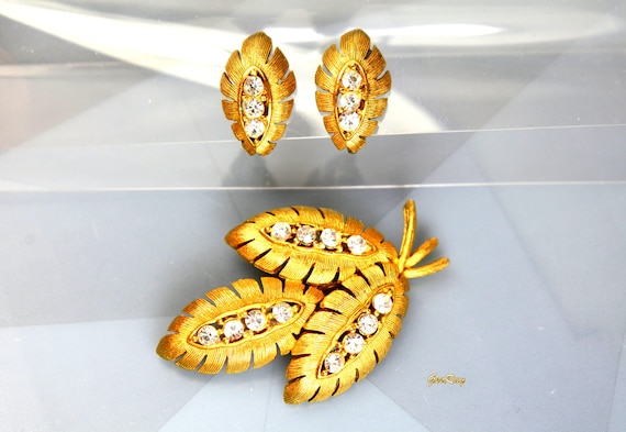 JJ Jonette Jewelry Set Floral Brooch Pin and Earrings, Crystal Rhinestone, Gold Plated