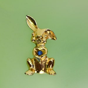Vintage Figural Bunny Rabbit Pin Brooch