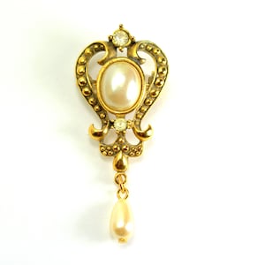 Victorian Style Dangle Pearl Brooch Pin