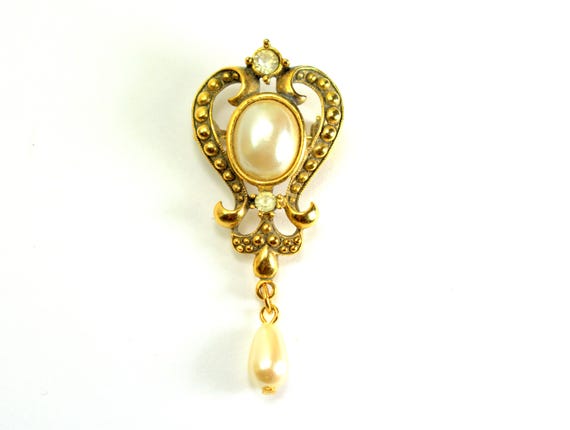 Victorian Style Dangle Pearl Brooch Pin