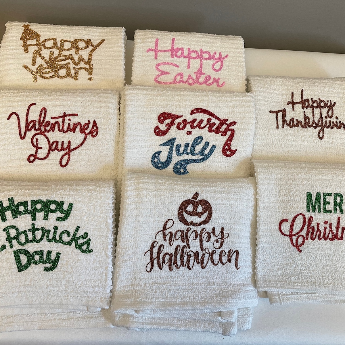 Holiday Kitchen Towels Set of 8 - Etsy