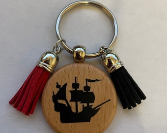 CHOORO I Run A Tight Shipwreck Keychain Quarantined Mom Gift Anchor Charm Keychain Pirate Ship Chaos Jewelry CHOORO I Run A Tight Shipwreck Keychain Quarantined Mom Gift Anchor Charm Keychain Pirate Ship Chaos Jewelry