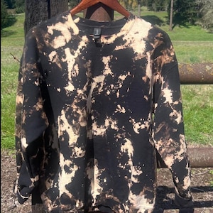 Bleach dyed crewneck| Reverse tie dye sweatshirt| Bleached tie dye sweatshirt | black hoodie bleach | bleached shirt| brown tie dye crew|