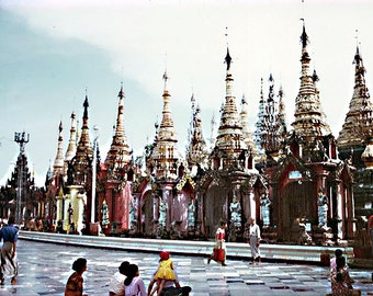 Shwedagon Pagoda II, Rangoon, Burma 1979