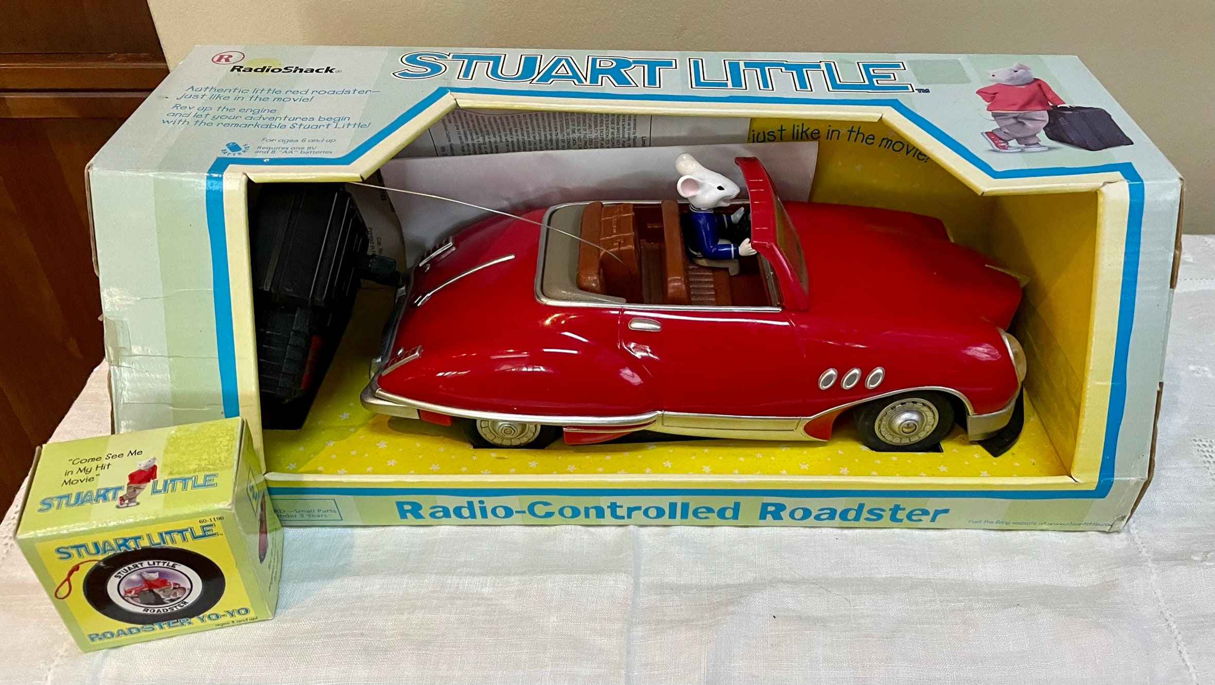 Radio Shack Modell-Auto USA Deko Stuart Little Film Figur Maus in