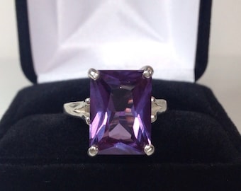 BEAUTIFUL 8ct Emerald Cut Alexandrite Ring Sterling Silver Ring Sz 5 6 7 8 9 Gemstone Jewelry Trending Stone Alexandrite Ring Gift