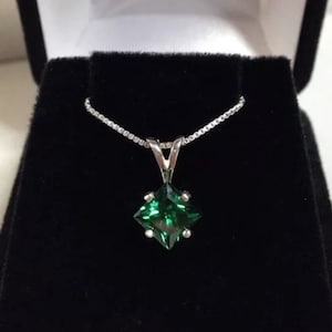 Beautiful 1ct Princess Cut Emerald Solitaire in Sterling Silver or 14k Gold Necklace Trending Jewelry Gifts Mom Wife Daughter May Birthstone