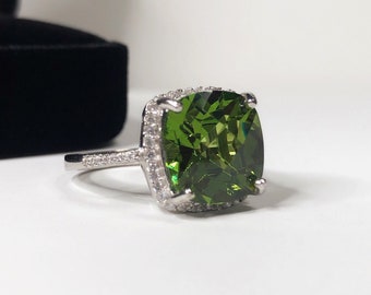 Gorgeous 7ct Peridot Ring with White Sapphire Accents Size 6 7 8 Trending Jewelry Gift Mom Wife Fiance Bride Cushion Cut Peridot Ring August