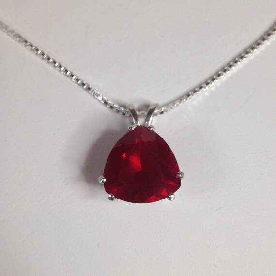 Beautiful 10ct Trillion Cut Ruby & Sterling Silver Solitaire Pendant  Necklace Trillion Cut Ruby Solitaire Jewelry Trends Jewelry Gifts