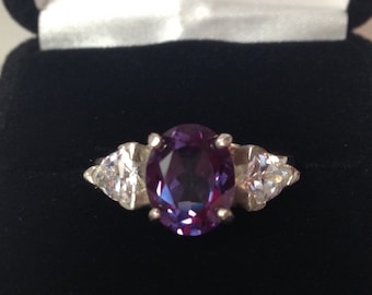 BEAUTIFUL 4.5ct Oval Cut Alexandrite Ring Trillion Cut White Sapphire Accent Ring Size 6 7 8 9 Trending Color Change Alexandrite June Gift