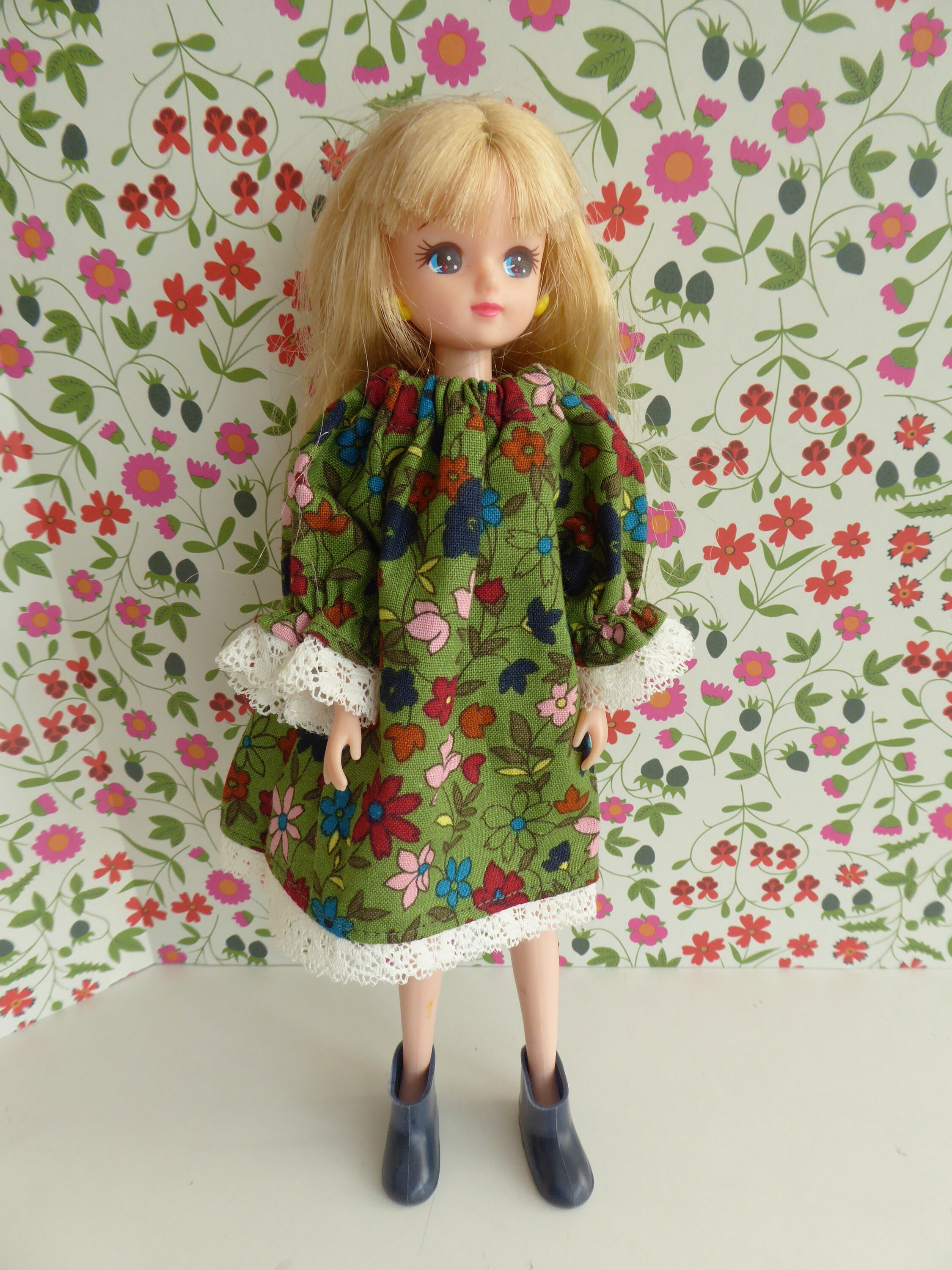CALICO DOLL DRESS, in Green Print, for All 8-9in/18-21cm Dolls Like Ginny,  Kripplebush Kids, Licca Chan, Penny Brite, Portrette, - Etsy
