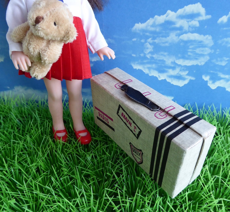 Lottie OFFICIAL 1960s GINNY LUGGAGE Licca created in cardboard and a perfect overnight size for all 7-10in17-22cm dolls like Betsy