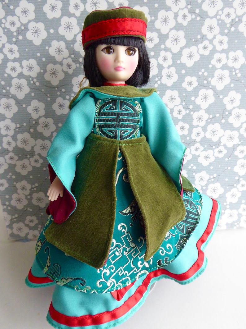 Exquisite MANDARIN ORIENTAL DOLL by Suzanne Gibson She's Etsy