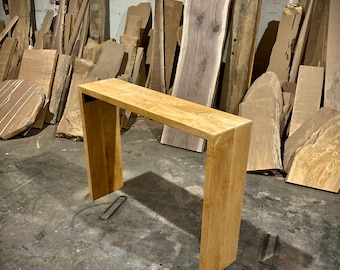 Elegant Hardwood Maple Entry Table/Desk/ Computer stand