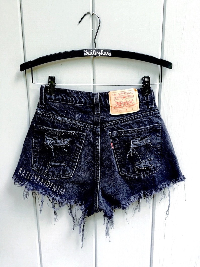 levis black jean shorts