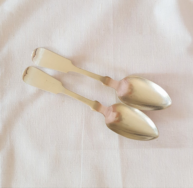 Set of 2 Nickel Silver Teaspoons 5 78 Curtisville Mfg.Co Fiddle Tipped Wings Pattern