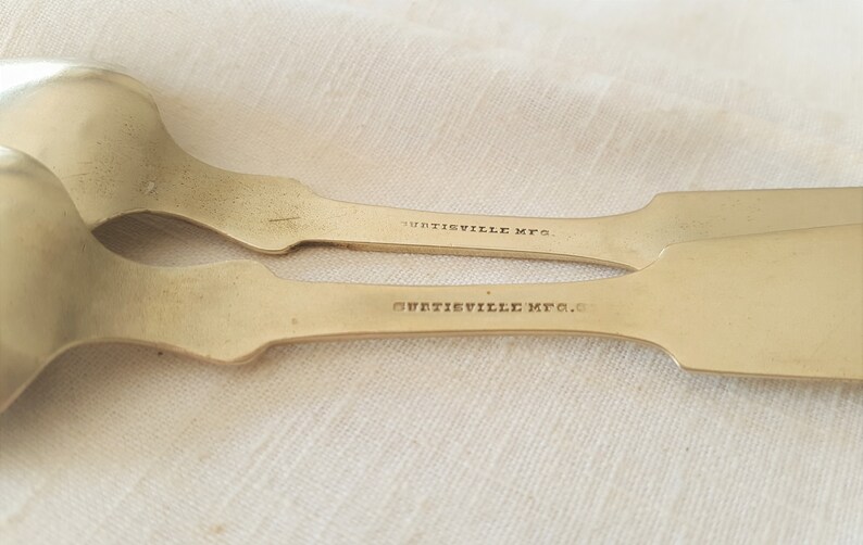 Set of 2 Nickel Silver Teaspoons 5 78 Curtisville Mfg.Co Fiddle Tipped Wings Pattern