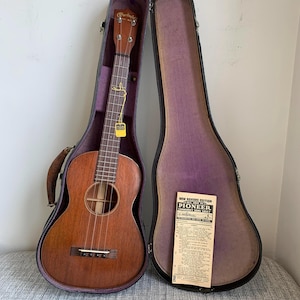 1920s Martin 1T Tenor Ukulele | Vintage Mahogany Ukulele | Right Handed | Antique Martin Instrument | Collectible Uke