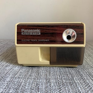 Vintage Panasonic KP-110 Electric Pencil Sharpener | Beige Auto Stop | Made in Japan | Retro Office Desk Accessory 1980s Style
