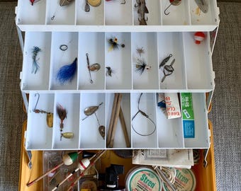 antique handmade fishing lures WOODEN LURE 4