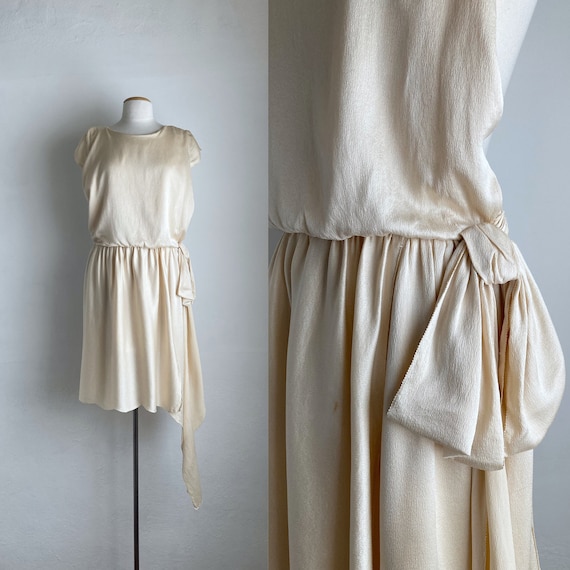 cream-colored cap-sleeve drop-waist dresses Draped Metallic Sleeveless Lurex Sweetheart, Kaia Drop Waist Gown in Cream, Size L, For Daytime Wedding Guest Or Prom & Homecoming